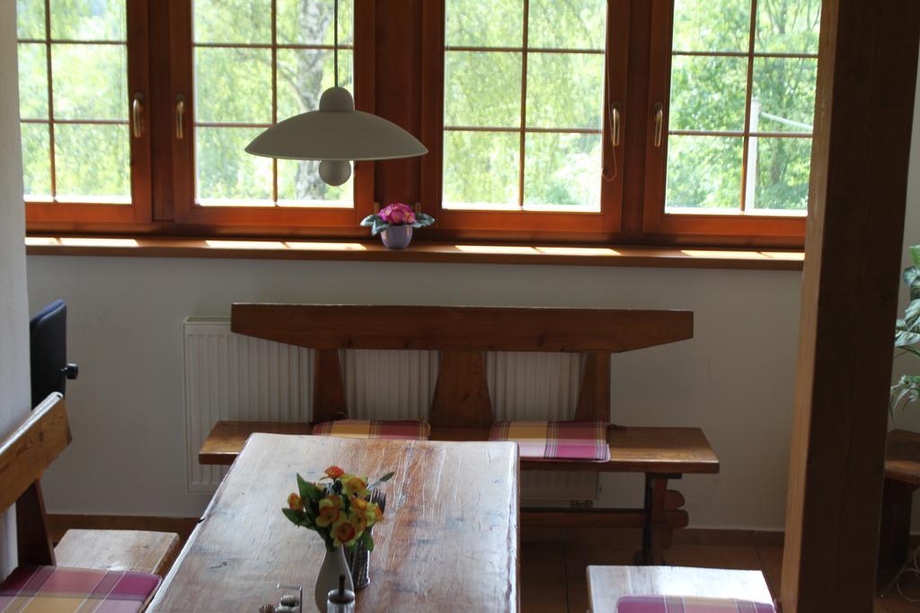 Apartmány Vydrýsek Srní Szoba fotó